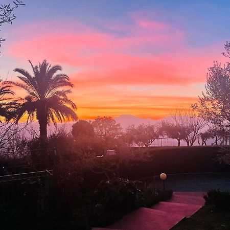 Villa Mandetta B&B Santo Stefano del Sole Eksteriør bilde