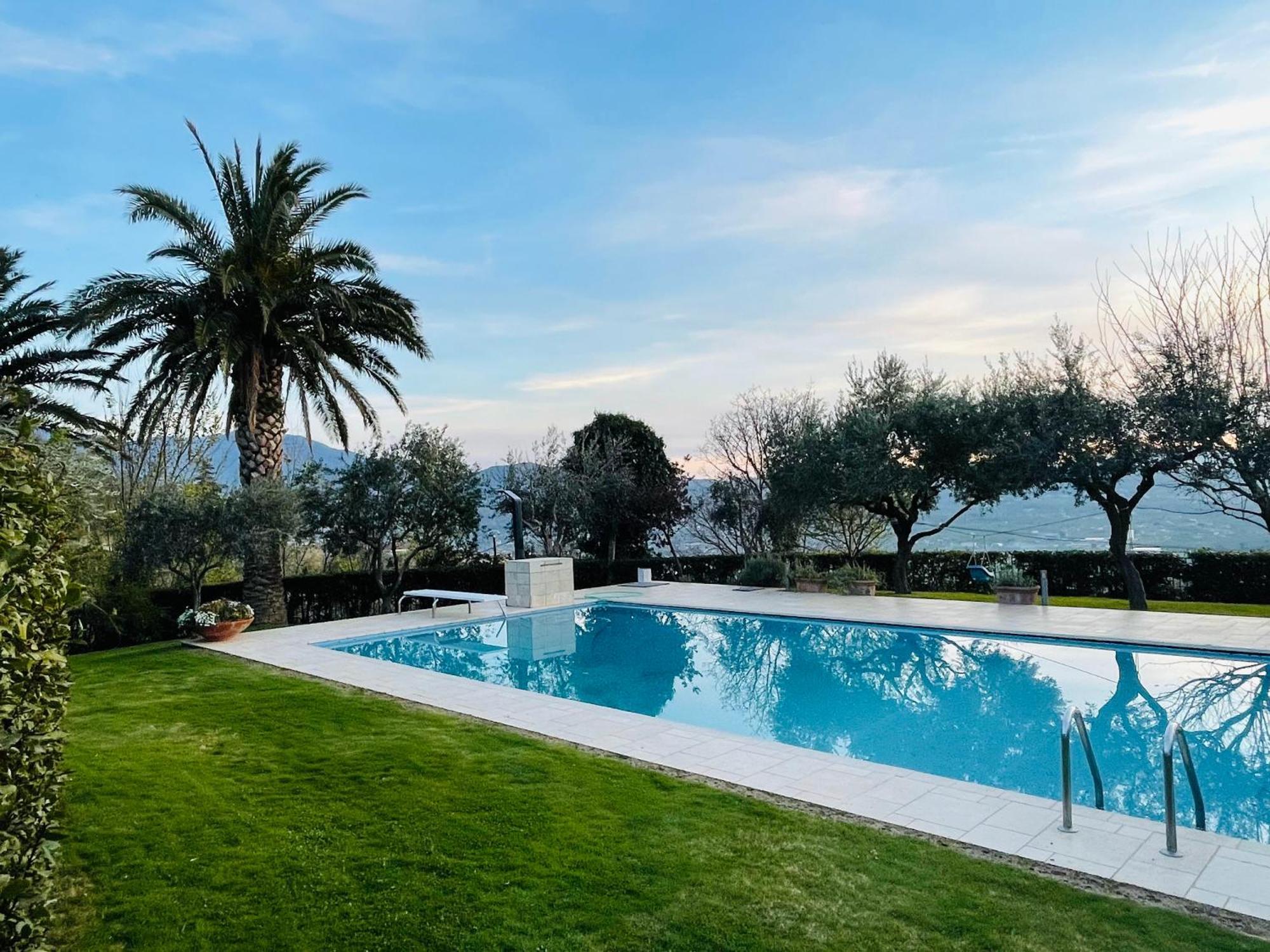 Villa Mandetta B&B Santo Stefano del Sole Eksteriør bilde