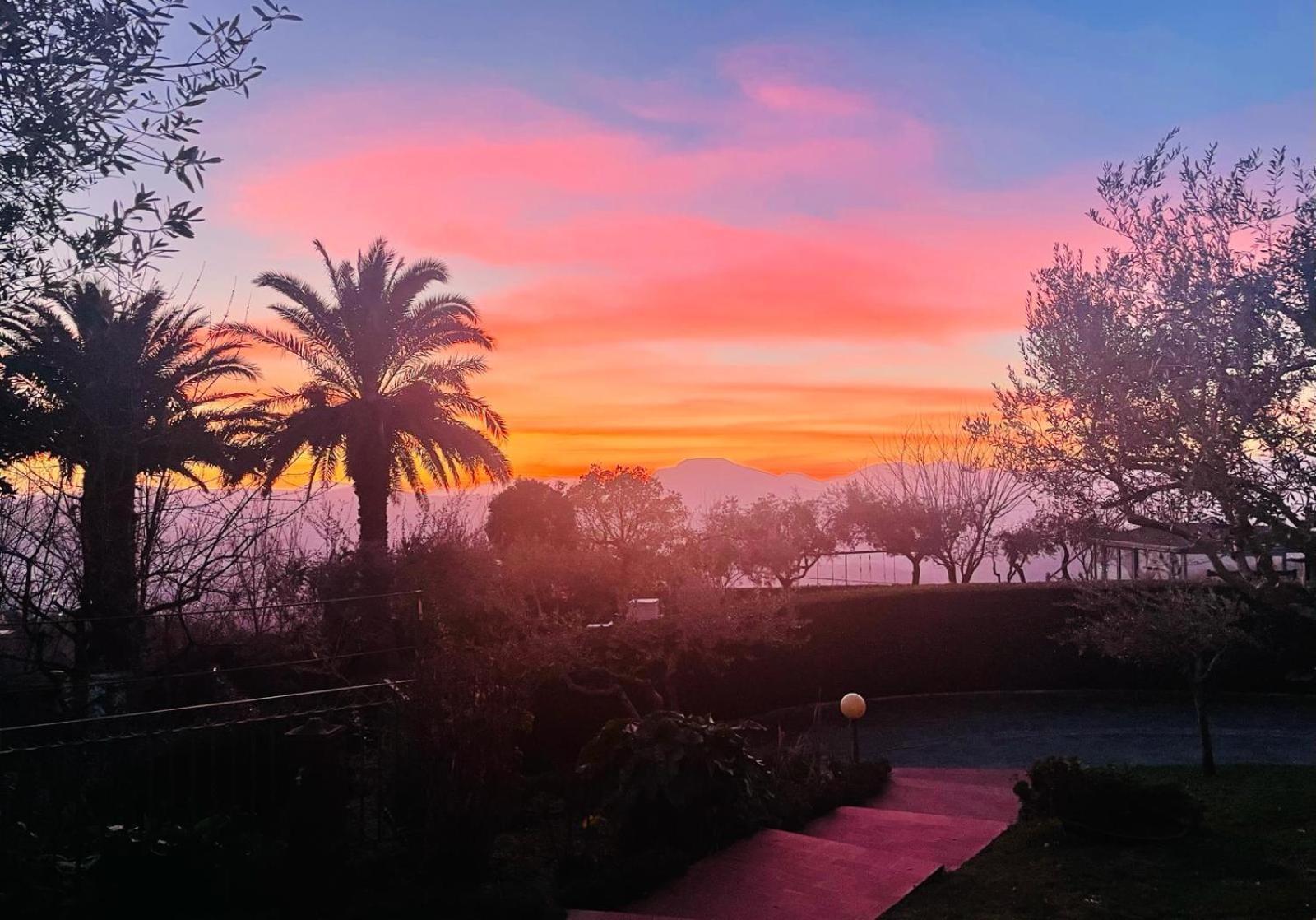 Villa Mandetta B&B Santo Stefano del Sole Eksteriør bilde
